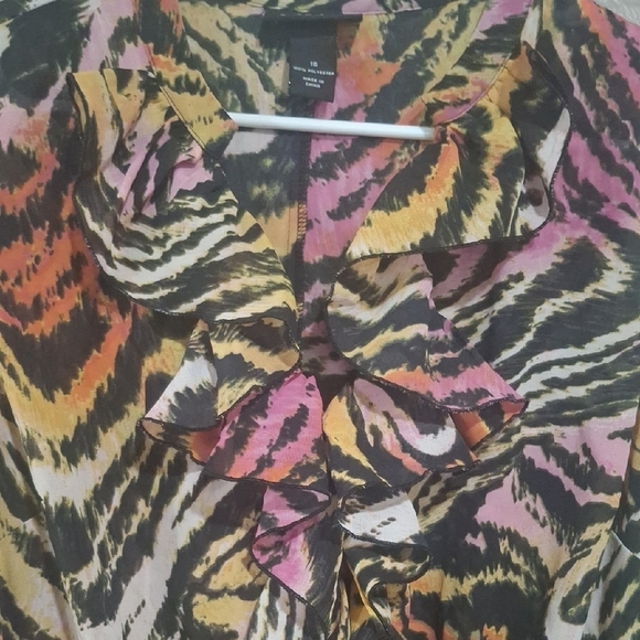 Lane Bryant Pink and Orange Patterned Dress Size 16 - Picture 3 of 9